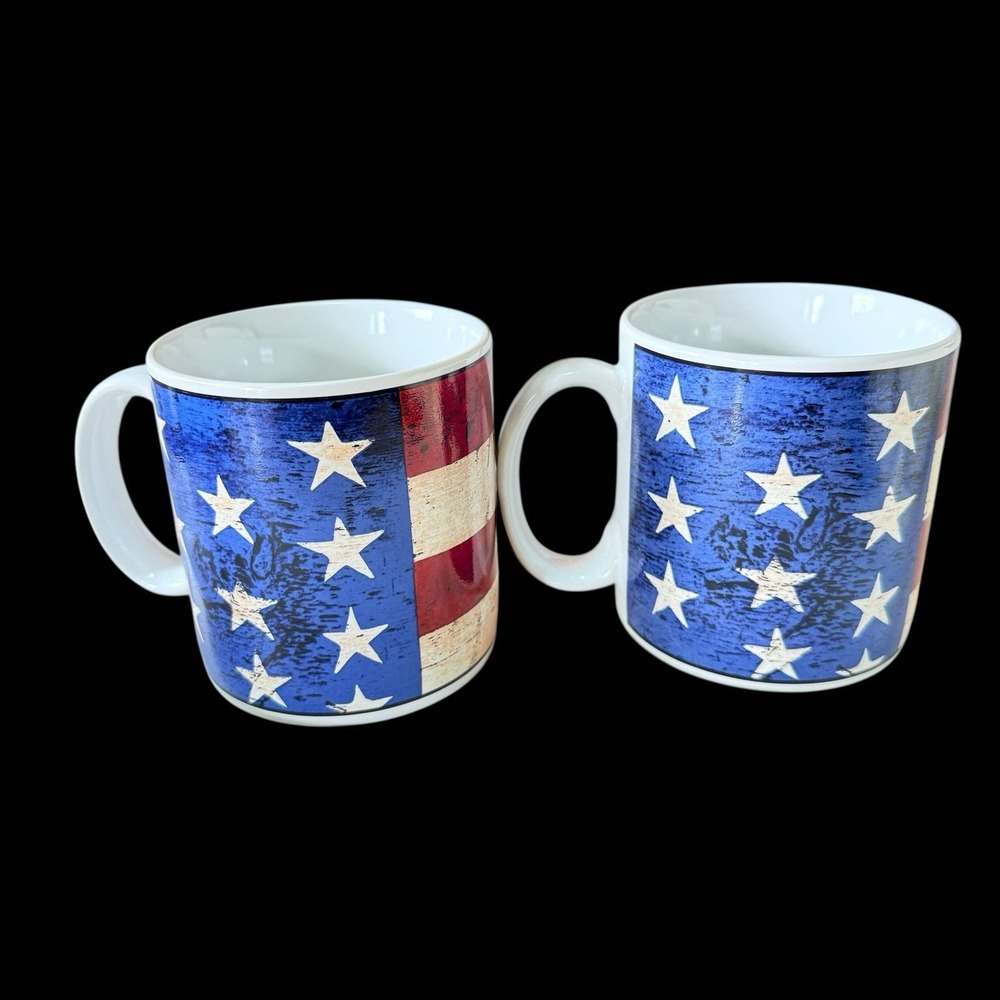 2 Vtg Warren Kimble Sakura‎ 4th of July  COLONIAL 1997 Stars Stripes Flag Mugs